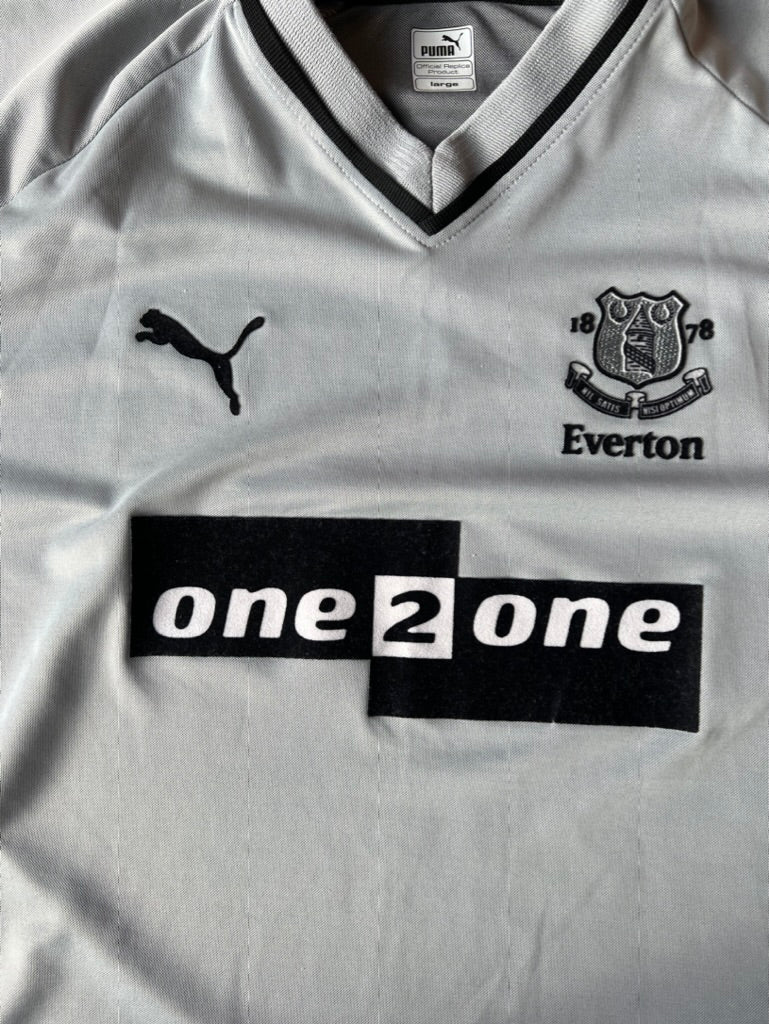 Vintage 2000s Puma Everton Away Jersey 2001/02 Large