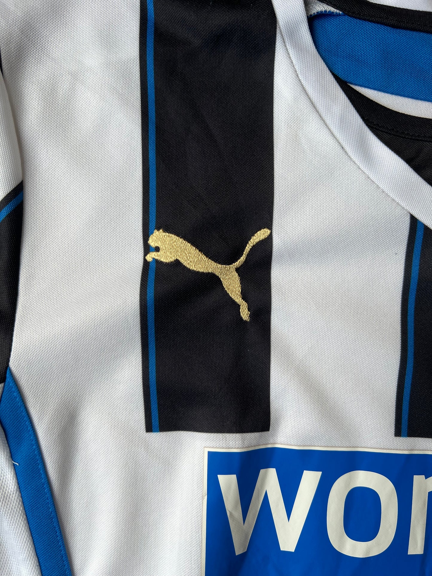Puma Newcastle United Home Jersey 2013/14 Small