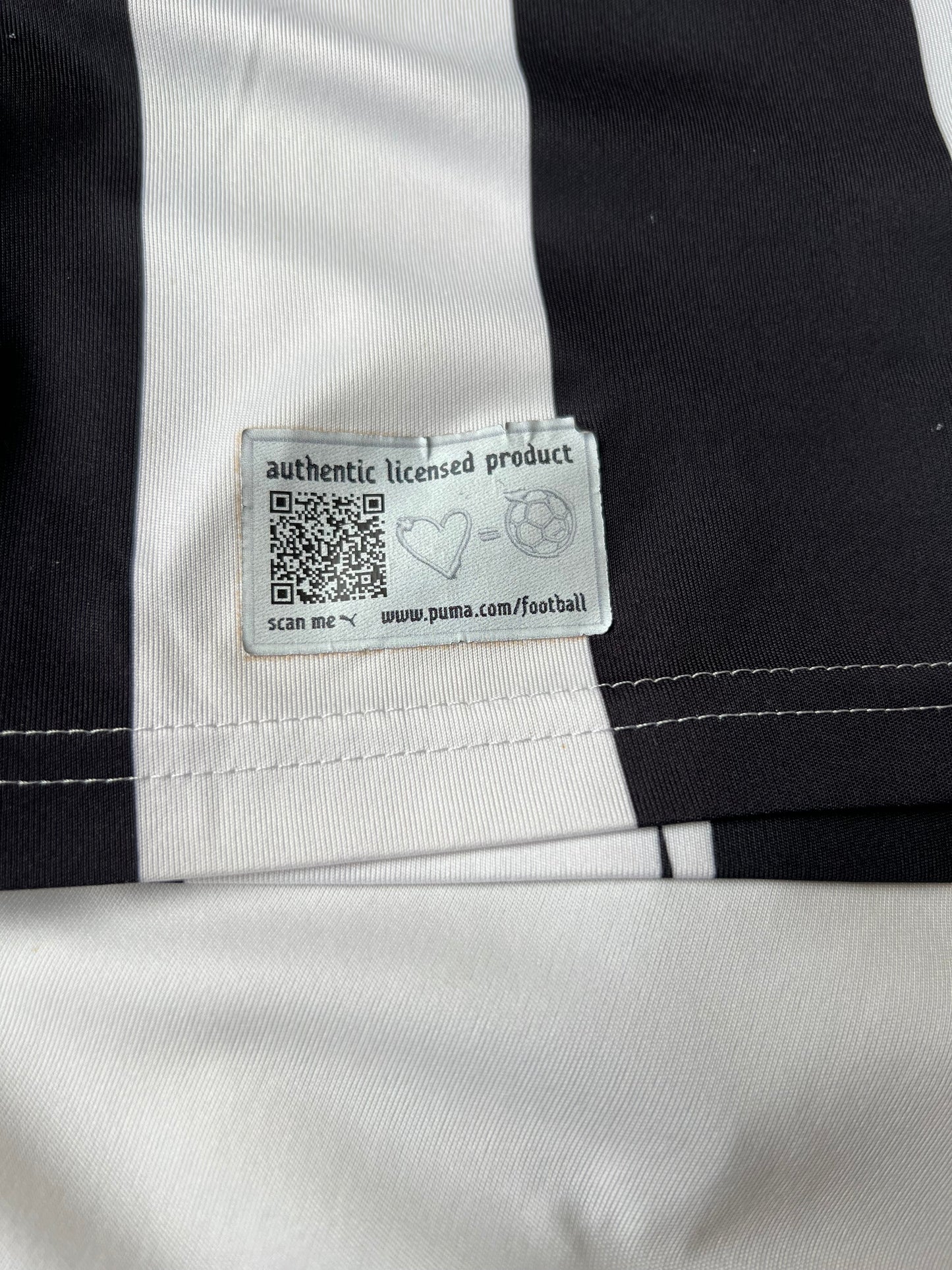 Puma Newcastle United Home Jersey 2012/13 Medium