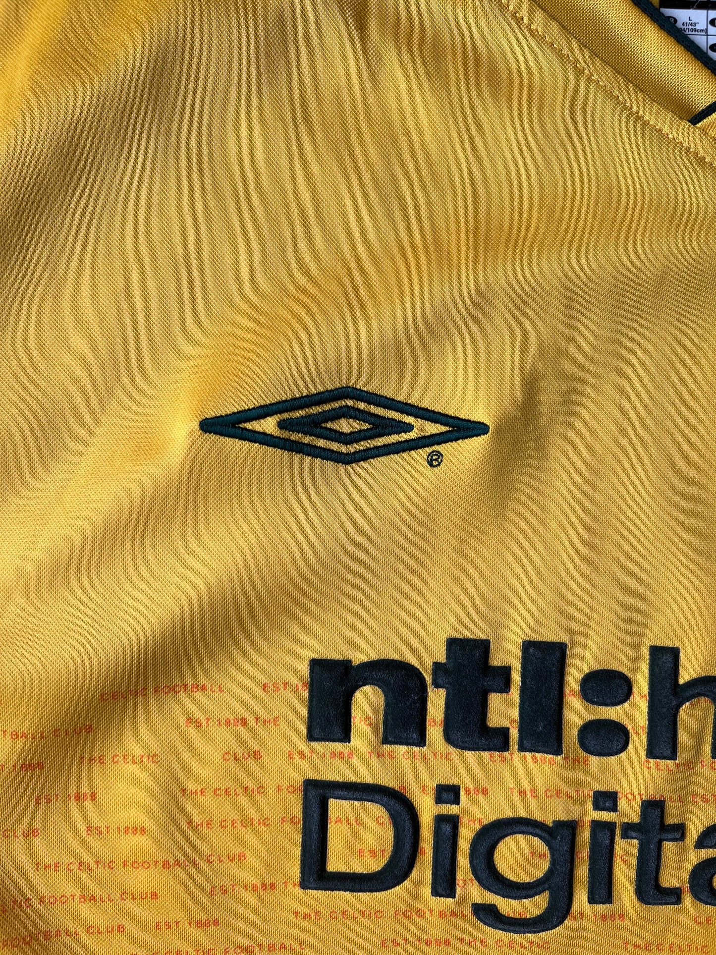 Vintage Umbro Celtic Away Jersey 2002/03 Large