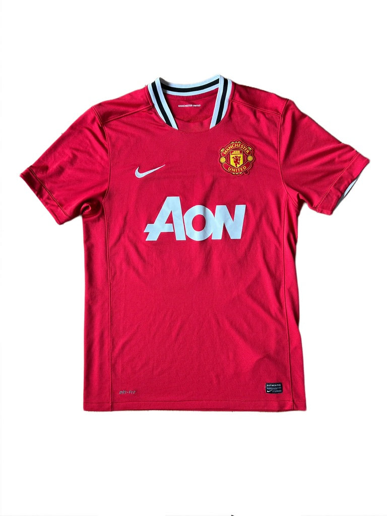 Nike Manchester United Home Jersey 2011/12 Young #18 Medium