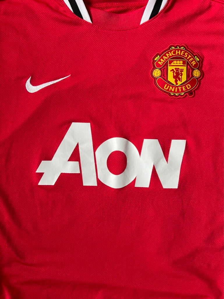 Nike Manchester United Home Jersey 2011/12 Young #18 Medium