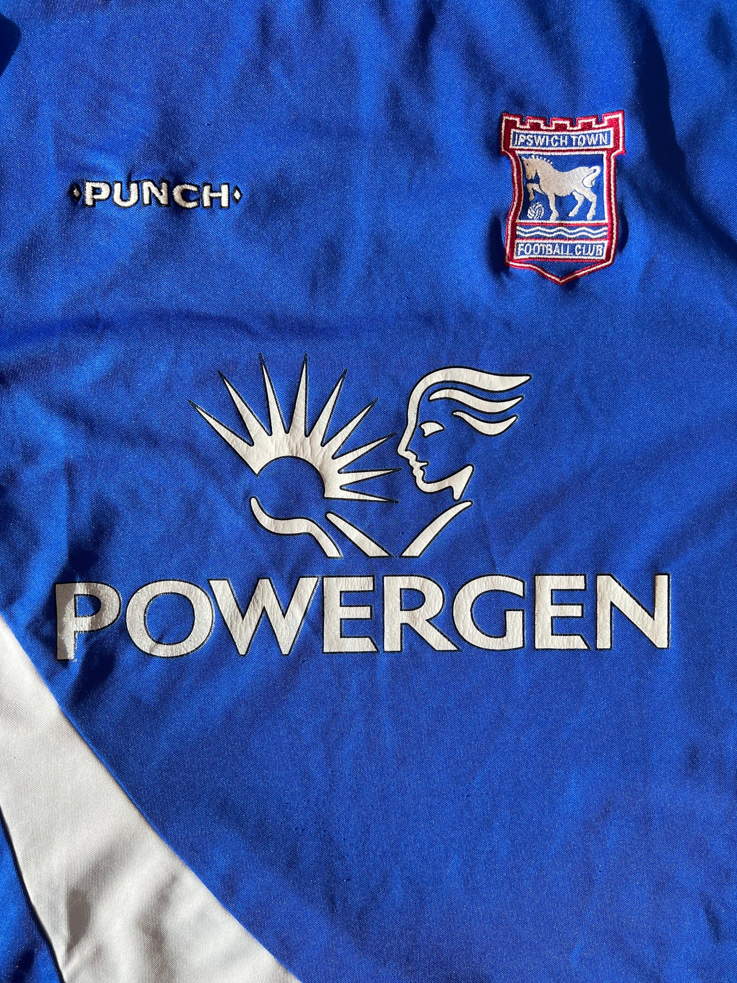 Vintage 2000s Punch Ipswich Town Home Jersey 2005/06 Medium