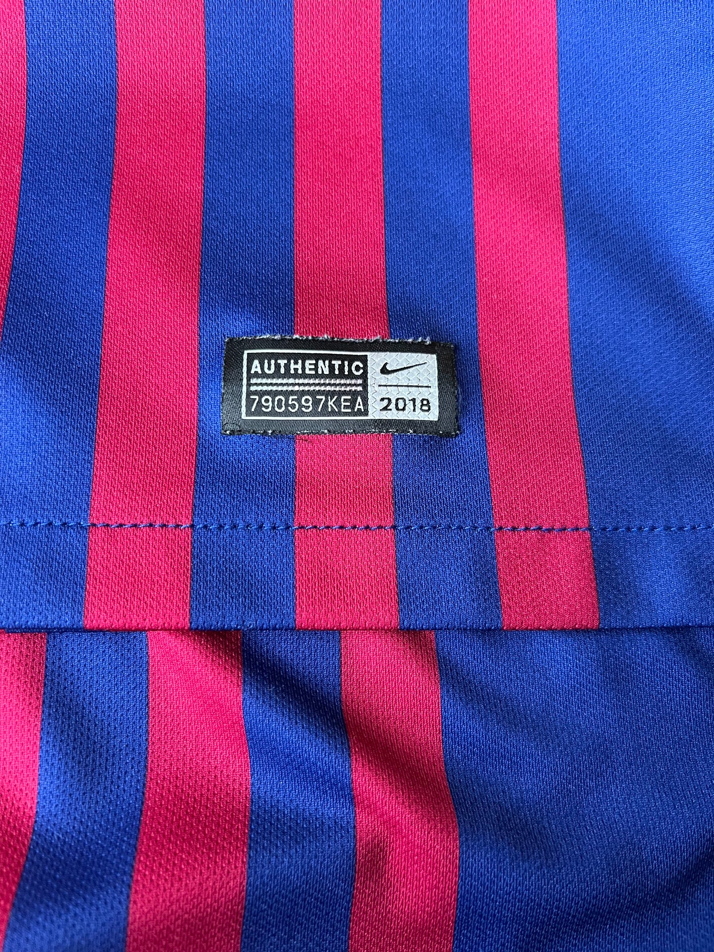 Nike Barcelona Home Jersey 2018/19 Medium Messi #10 LaLiga patch