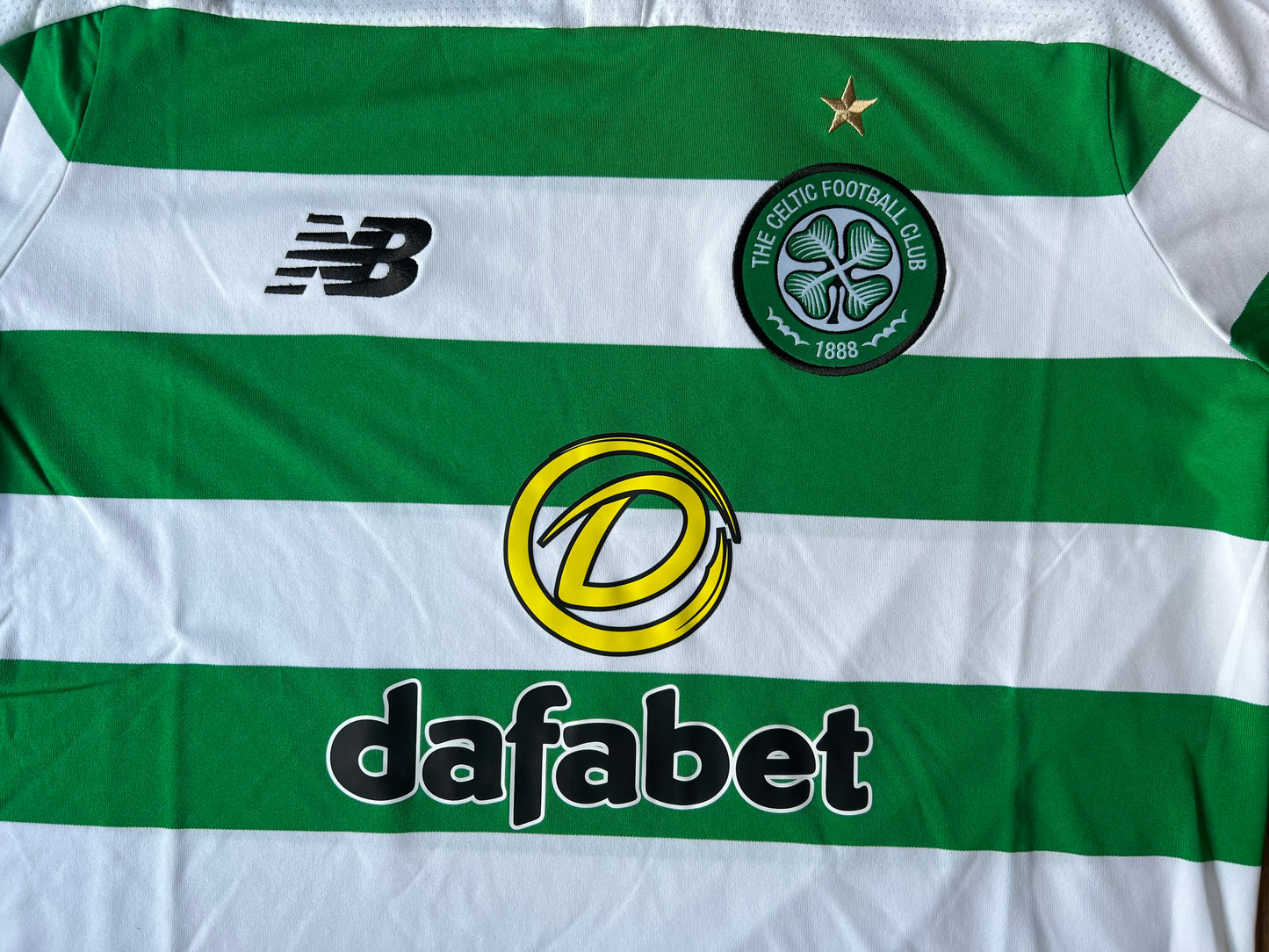 New Balance Celtic Home Jersey 2019/20 Medium - Brand new with tags