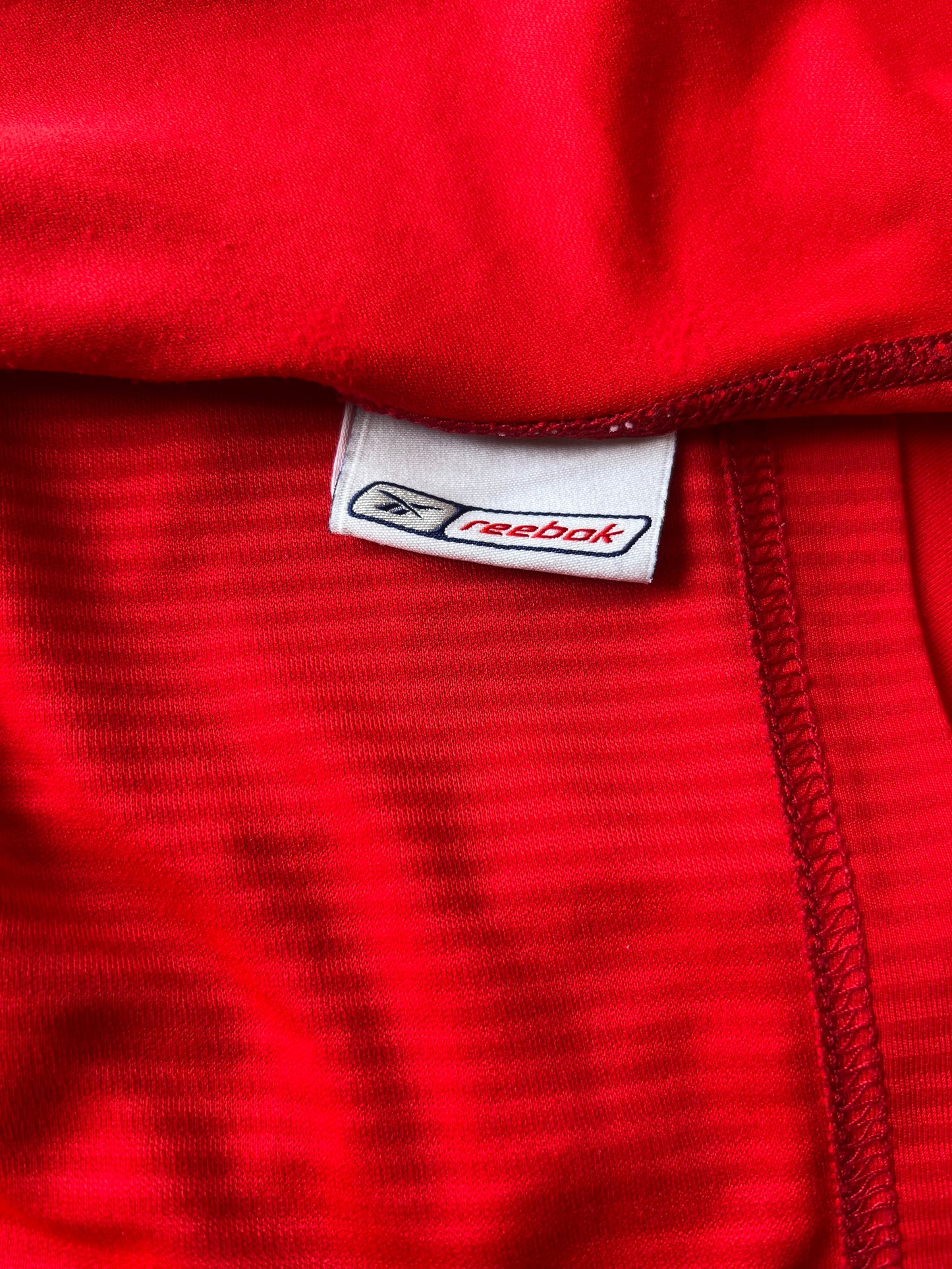 Vintage 2000s Reebok Liverpool Home Jersey 2002-04 Large
