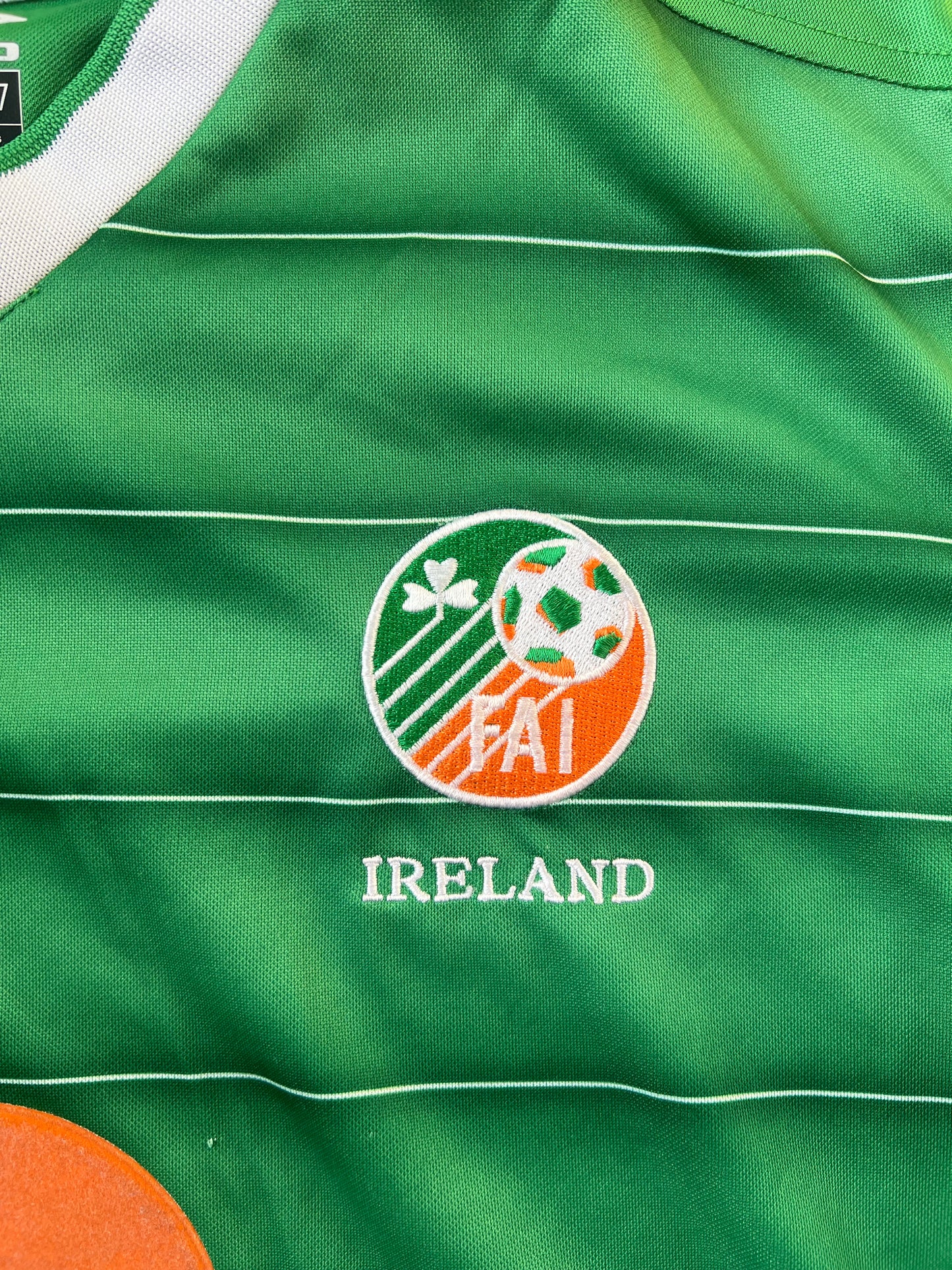 Vintage Umbro Ireland Home Jersey 2003 Small