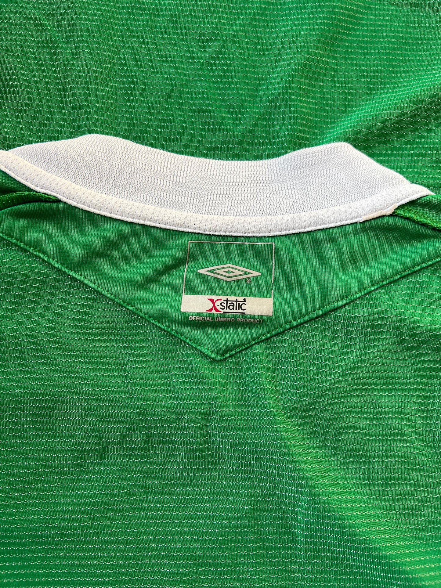 Vintage Umbro Ireland Home Jersey 2004 Small Long Sleeve