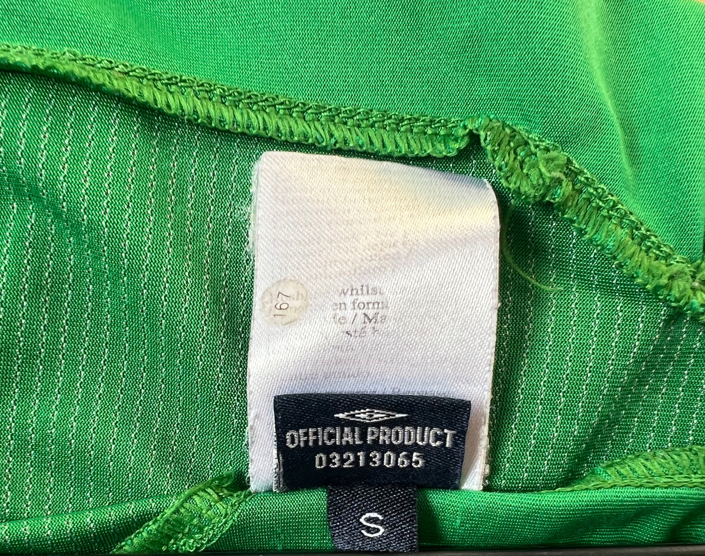 Vintage Umbro Ireland Home Jersey 2004 Small Long Sleeve