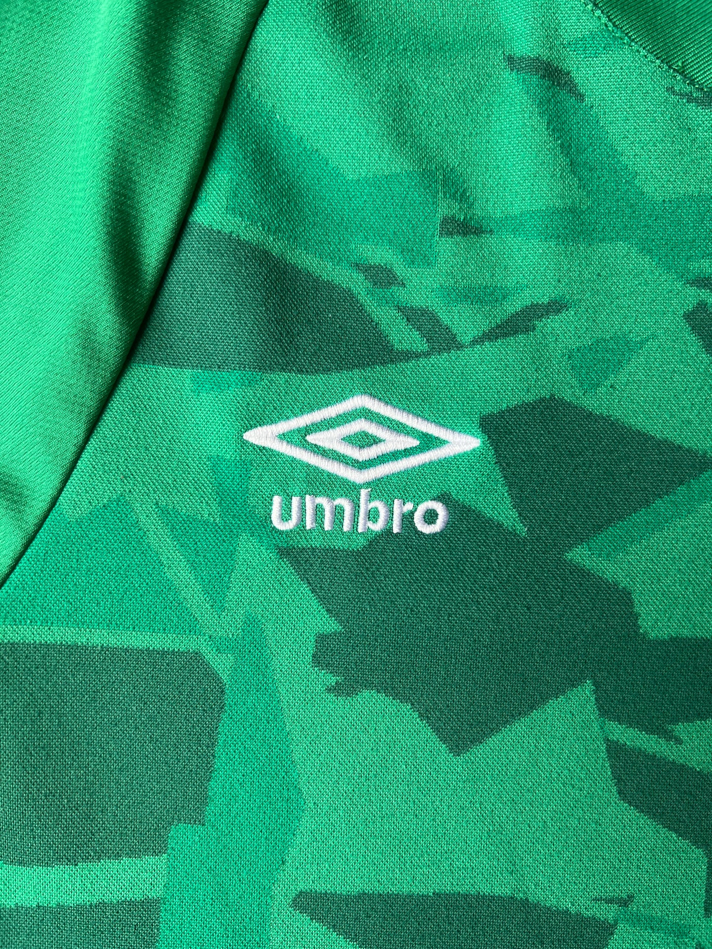 Umbro Ireland Home Jersey 2022 Small