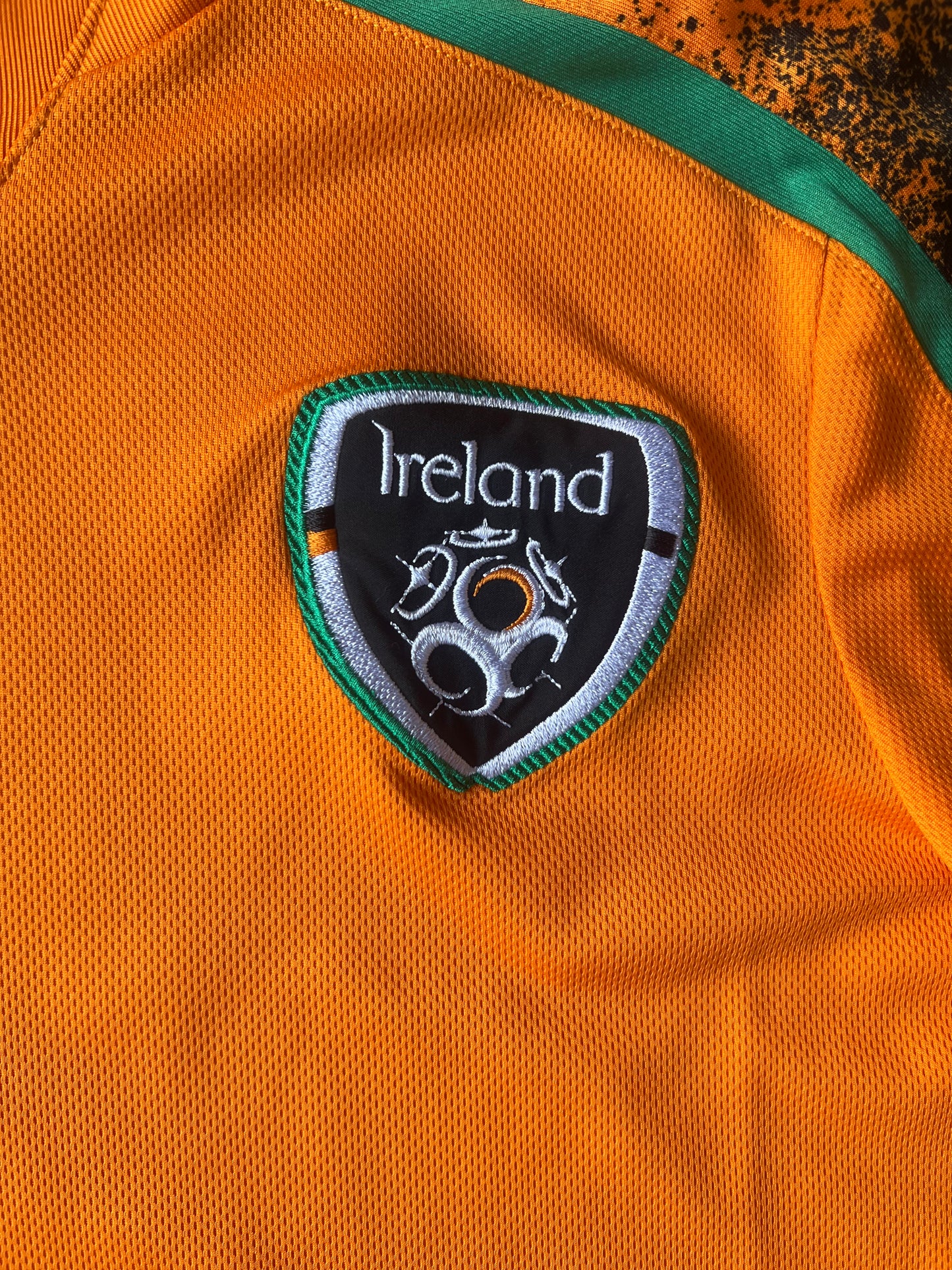 Umbro Ireland Away Jersey 2022 Small